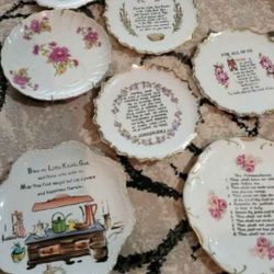 Collectable Hanging Plates- Lot