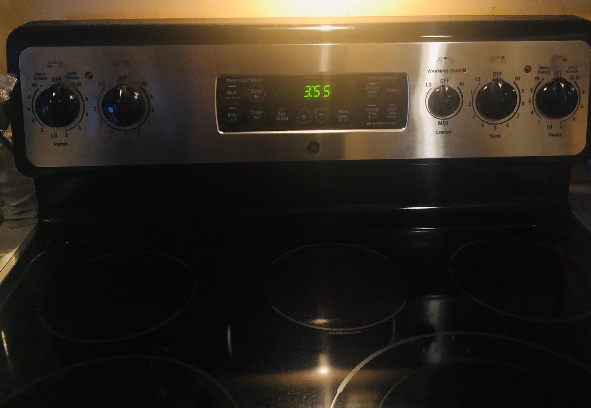 GE True Temp Stainless Steel /Black Stove Range for Sale in Miami, FL