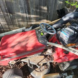 RIDING LAWN MOWER WITH BAGS  DOES NOT RUN WAS RUNNING BUT TRANSMISSION DOESNT ENGAGE