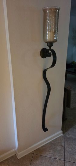 Wall sconces