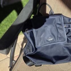 On The Go, And Stylish Purse For the Active Women.