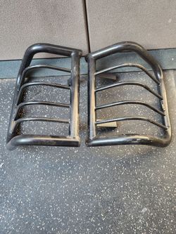 Toyota 4 runner tailight guards