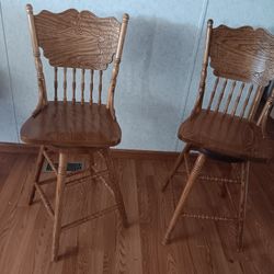 Bar Stools 