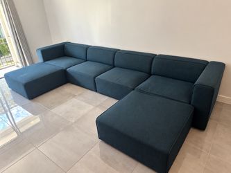 13 Foot Wide U Couch
