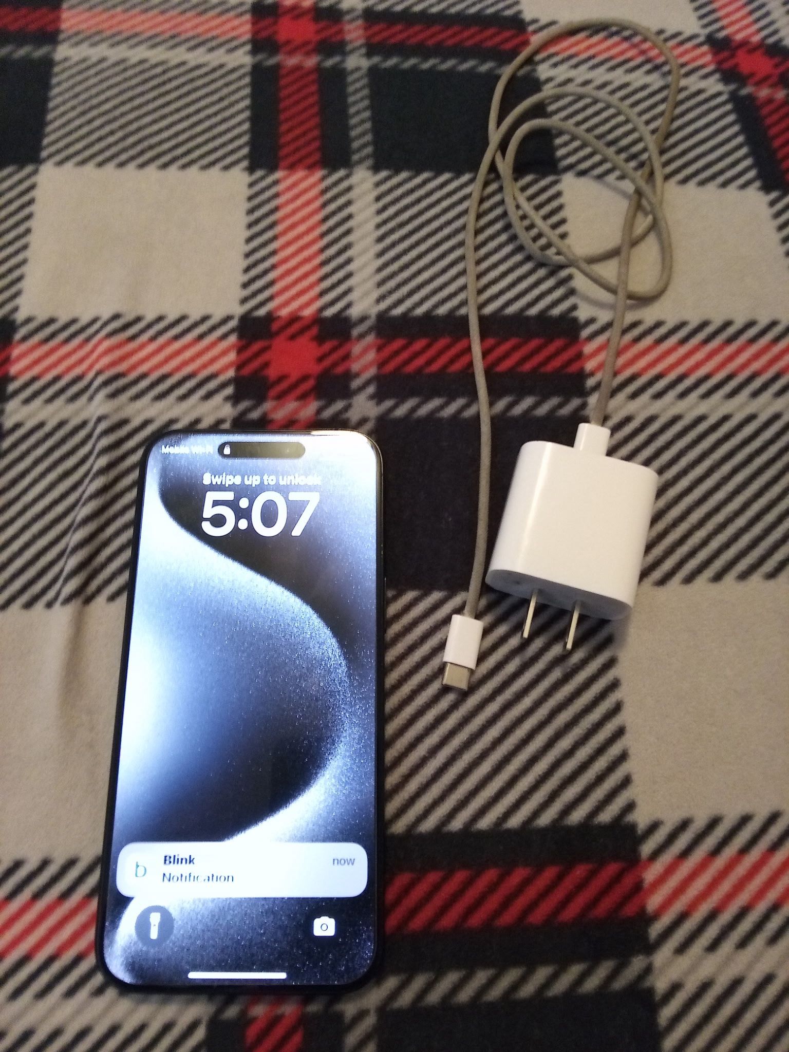 iPhone 15 Pro Max 256 GB Unlocked Blue titanium