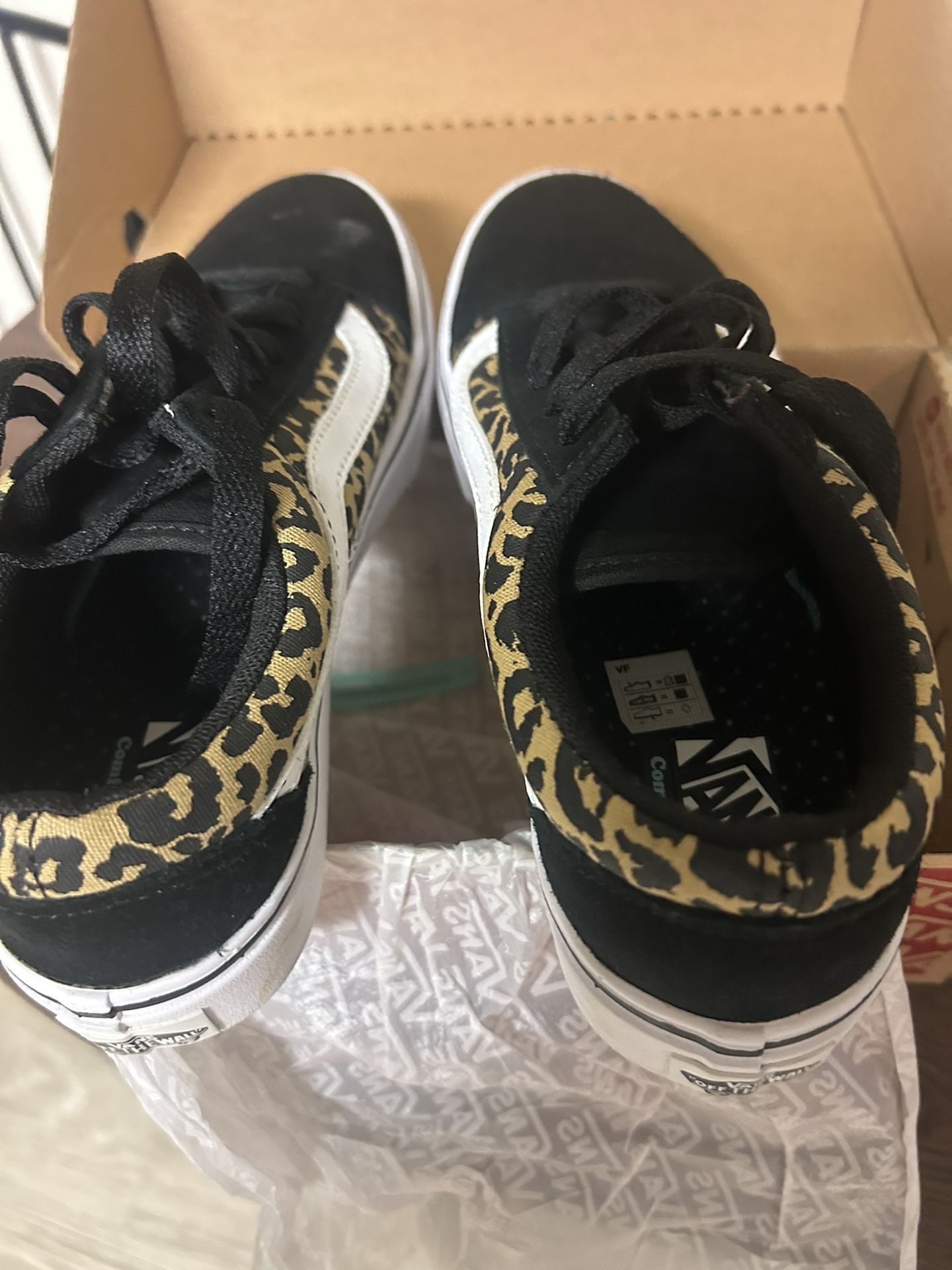 Vans Sneakers