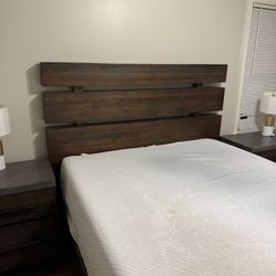 Queen Size Bedroom set 