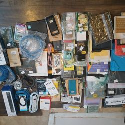 Cell/Tablet Cases,Flash Drives,Foot Switch,Power StripsI