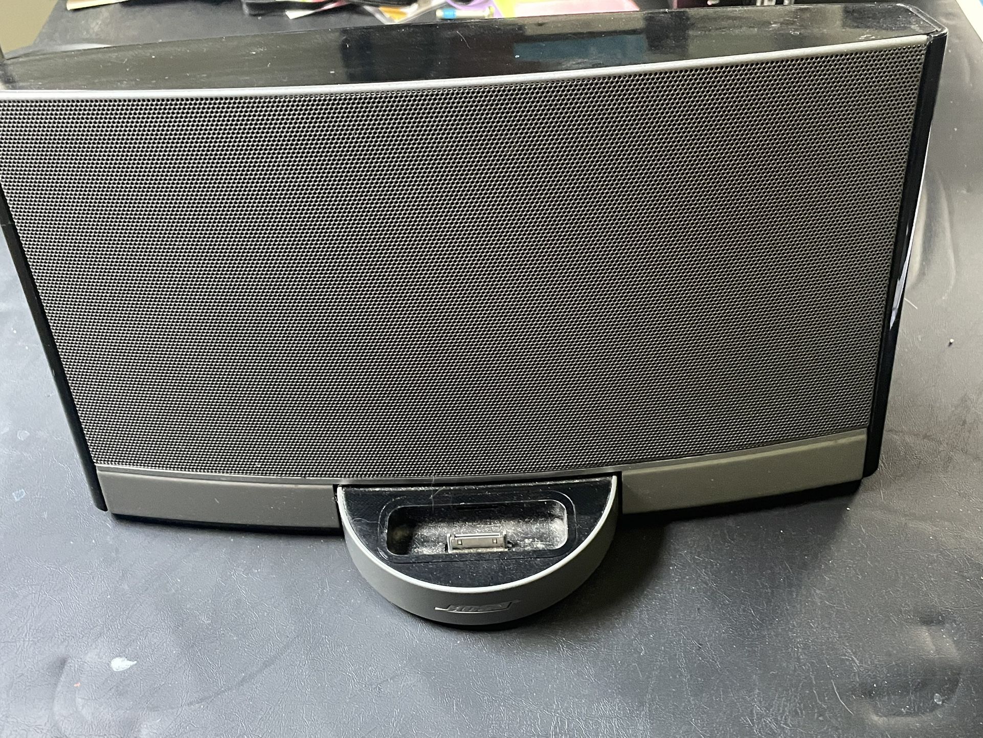 Bose Speaker 30 Pin