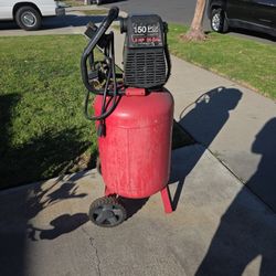 20 Gal. Air Compressor 