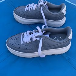 Brand New Nike Air Force Woman’s 7