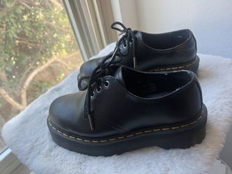 DR. MARTENS 1461 Quad Smooth Leather Womens Platform Shoes - Size Woman’s 6