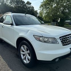 2004 Infiniti FX35