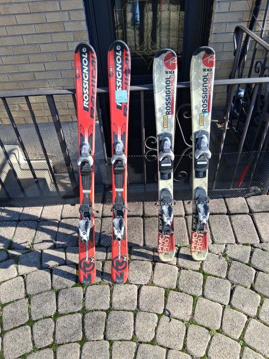 ROSSIGNOL SKIS 