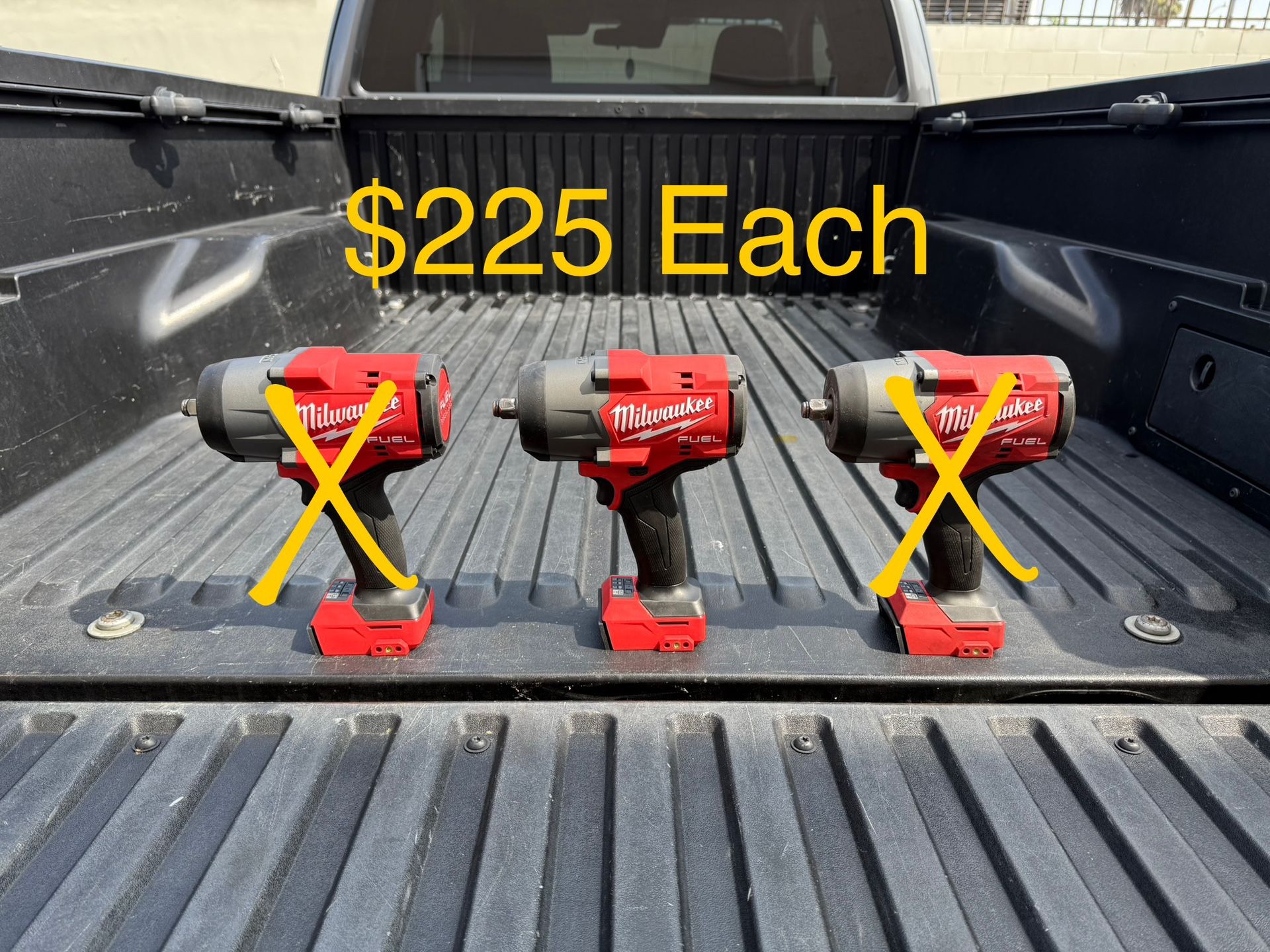 NEW Milwaukee M18 FUEL 18V Lithium-Ion Brushless Cordless 1/2 in. Impact Wrench w/Friction Ring (Tool-Only) **1 Available**