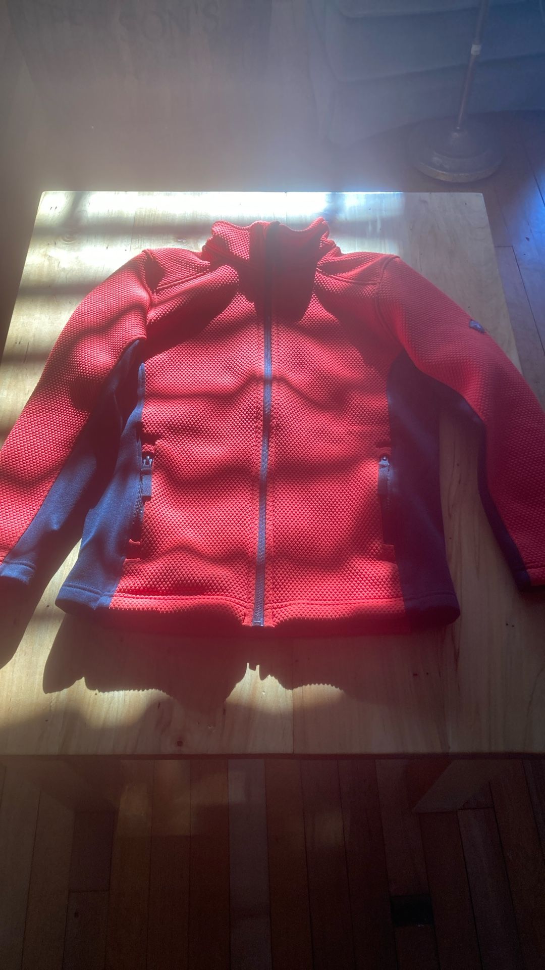 Women’s Zip Up Sweater