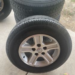4 Used 245/70R17 All-Terrain Tires
