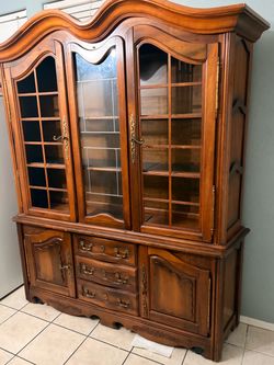 Antique hutch