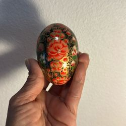 Hand Painted Kashmir Lacquer Wooden Egg