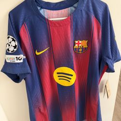 Barcelona Home Jersey 25/26 season  Lamine Yamal ,Number 10, UEFA CHAMPIONS LEAGUE EDITION “Size L”