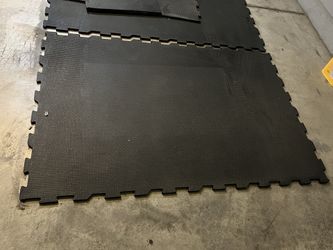 Heavy Duty Interlocking Rubber Floor Mats