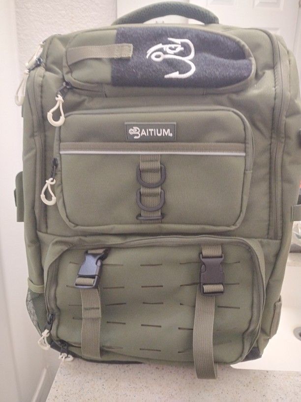 Baitium All-In-One Fishing Tackle Backpack