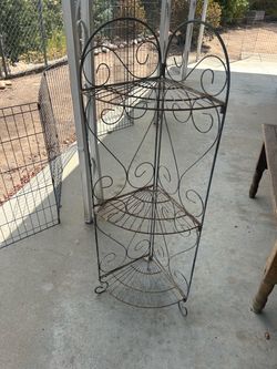 Metal stand - very cute