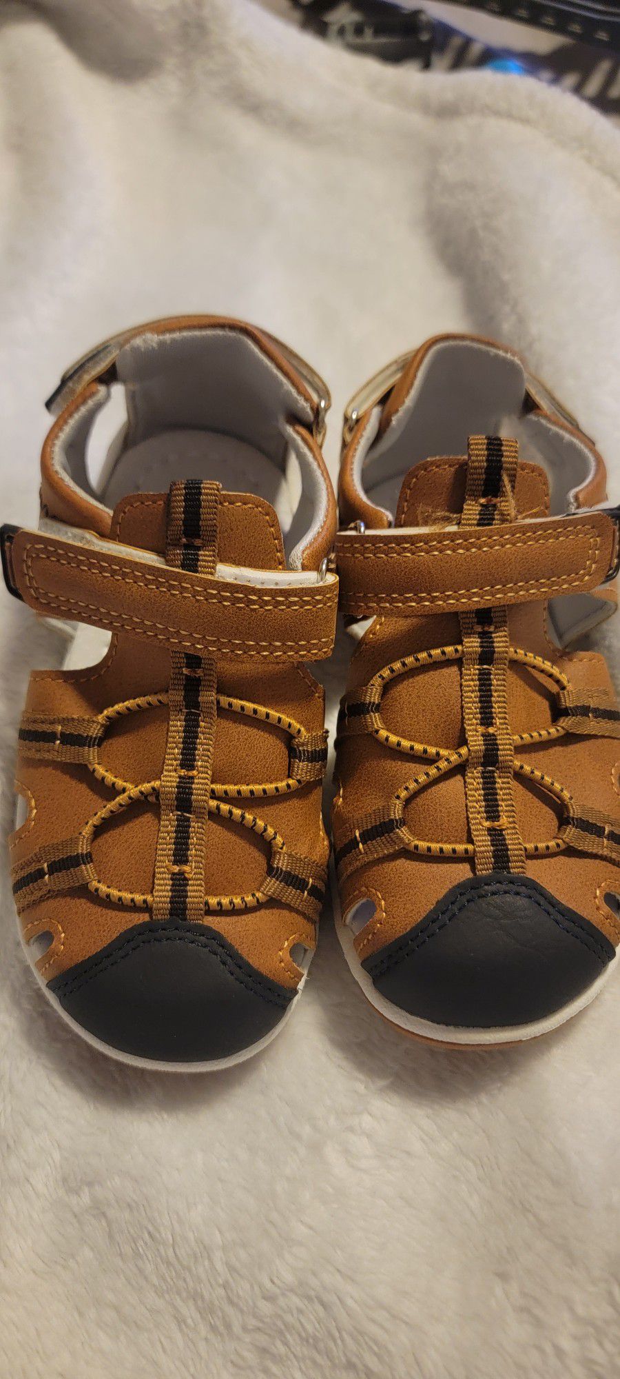 Summer Closed Toe Sandals Toddler Size 9 New