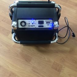 Ion Audio Tailgater Active iPA30A Heavy-Duty Wireless Bluetooth Sound System  Fm Am 