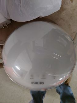Philips SmartSleep Wake-up Light Colored Sunrise and Sunset Simulation (HF3520)
