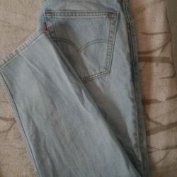 Levis 550