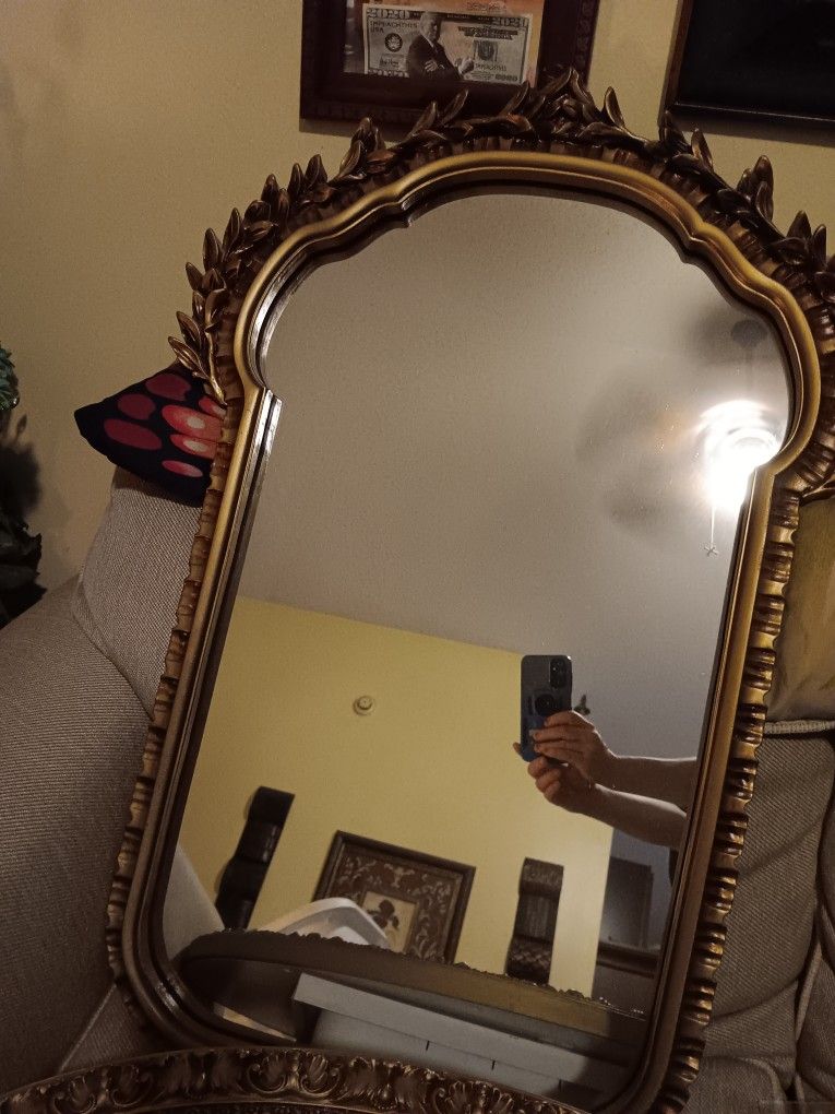 Antique Or Vintage Wood Frame Mirror
