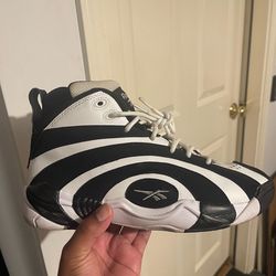 SHAQNOSIS SIZE 10.5