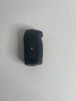 Nikon MB-D17 Multi-Power Battery Pack