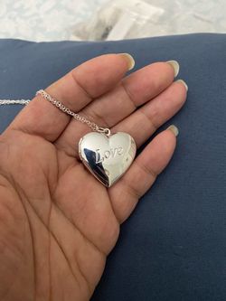 Love heart ❤️ photo frame pendant necklace