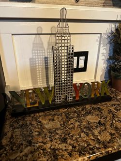New York Metal Decor - Like New.