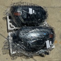 2012-2015 Toyota Tacoma Headlights 