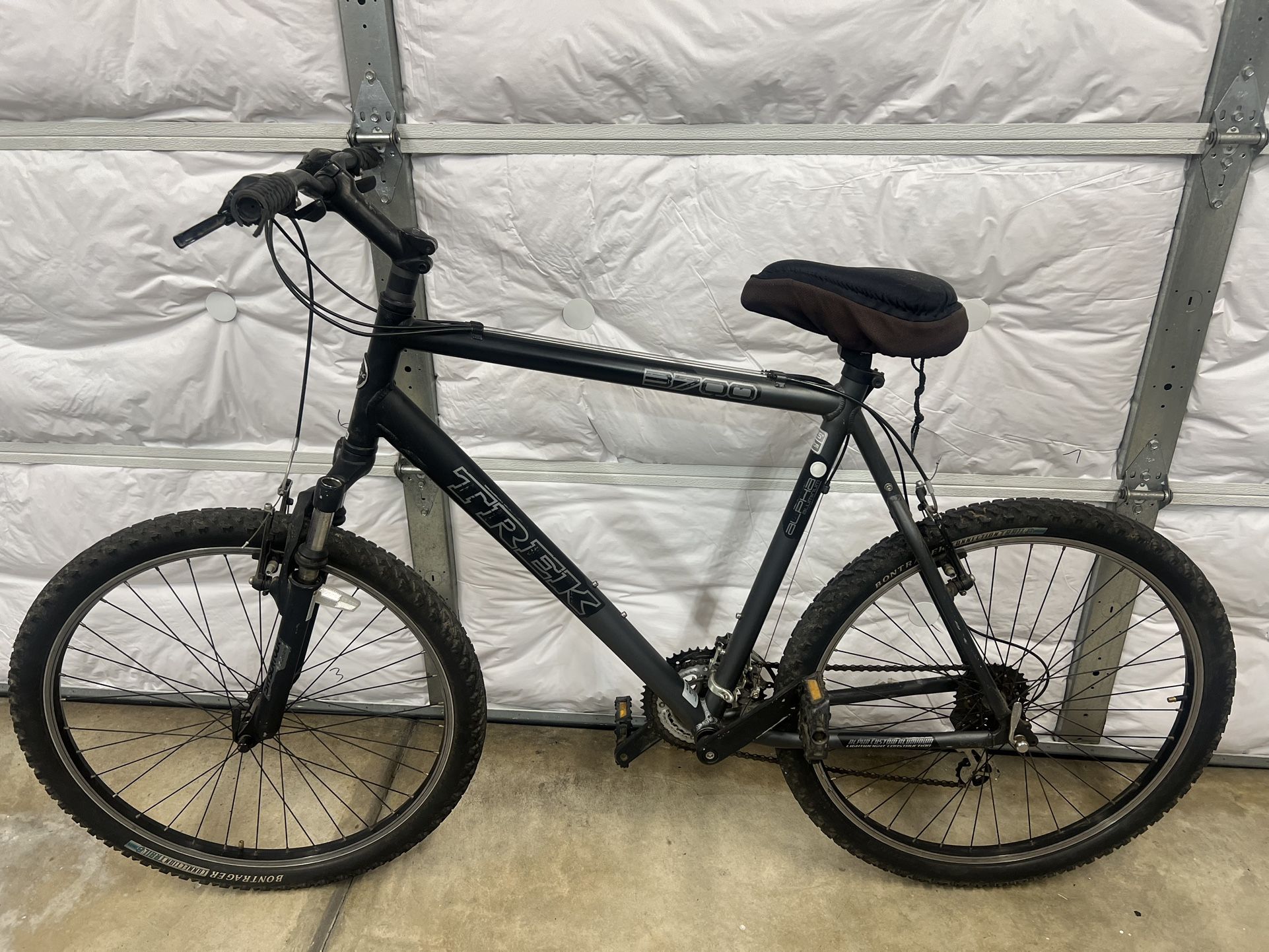 Bicycle- Trek 3700