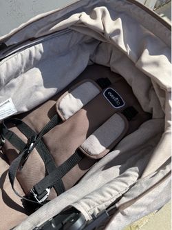 Evenflo Pivot Modular travel system (Desert Tan)