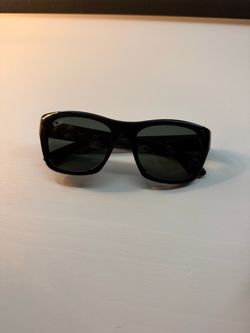 Ray-Ban Black Sunglasses