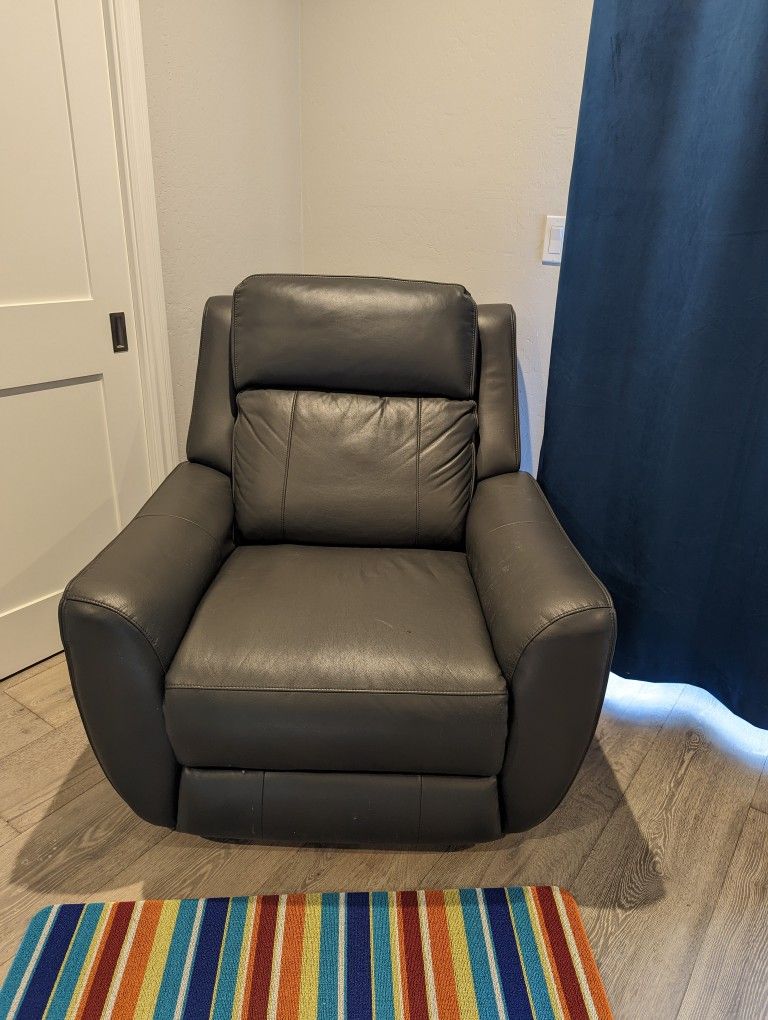 BRIDGET GREY POWER WALLAWAY RECLINER, HEADREST, LUMBAR