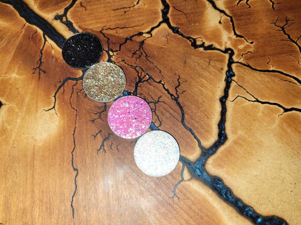 Pressed Glitter Eyeshadow