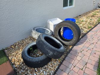 Used tires - 3 ea. 275/60R20, and 1 ea. Temporary spare  265/70R18-116T on rim.