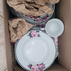Large Mixed China Set