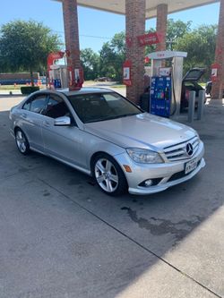 2010 Mercedes-Benz C300