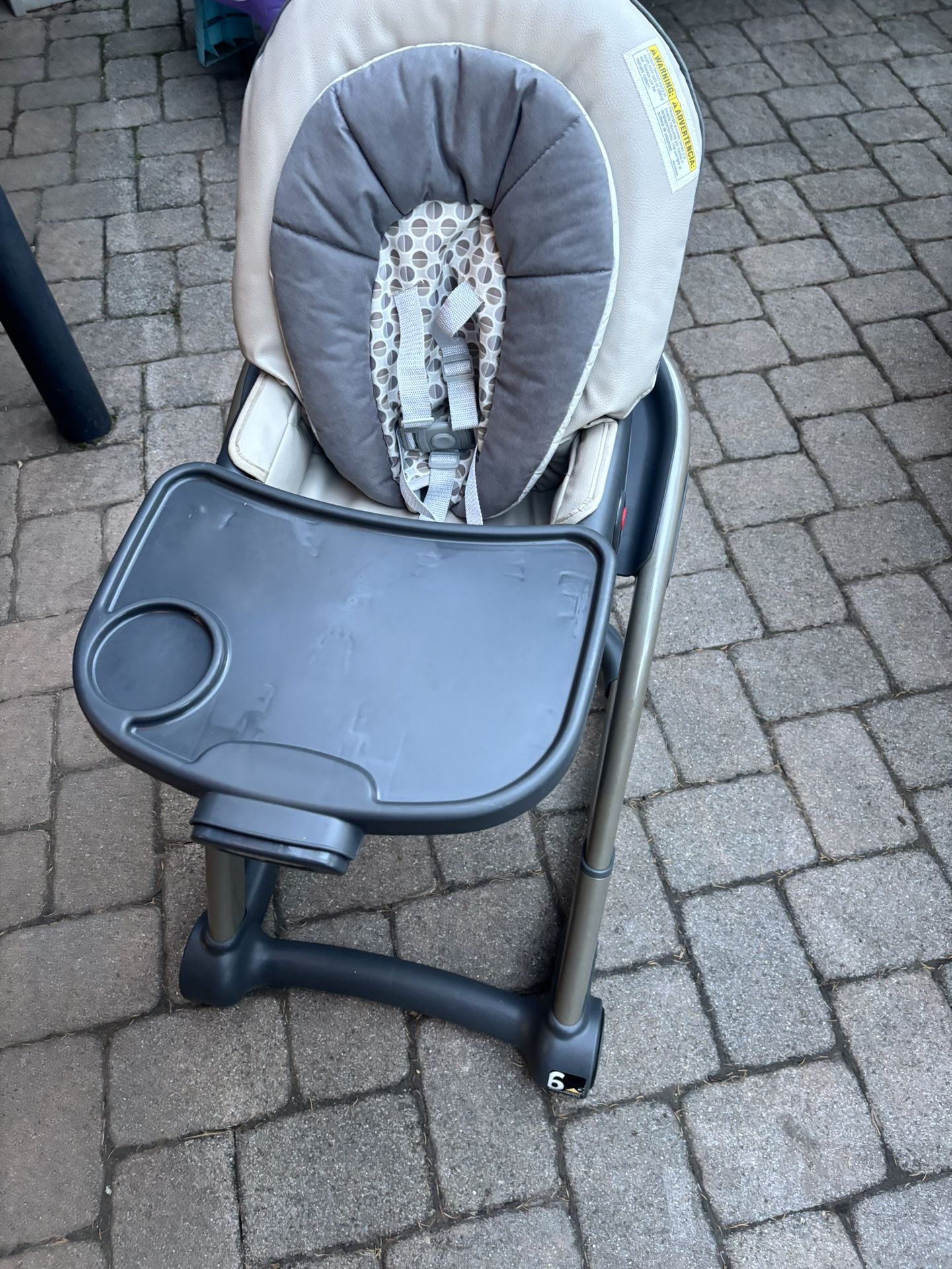 Greco High Chair For Meals Or Activities 