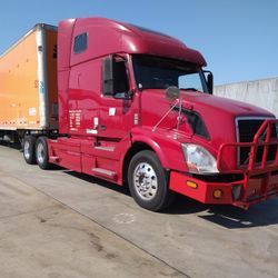 2008 Volvo VNL