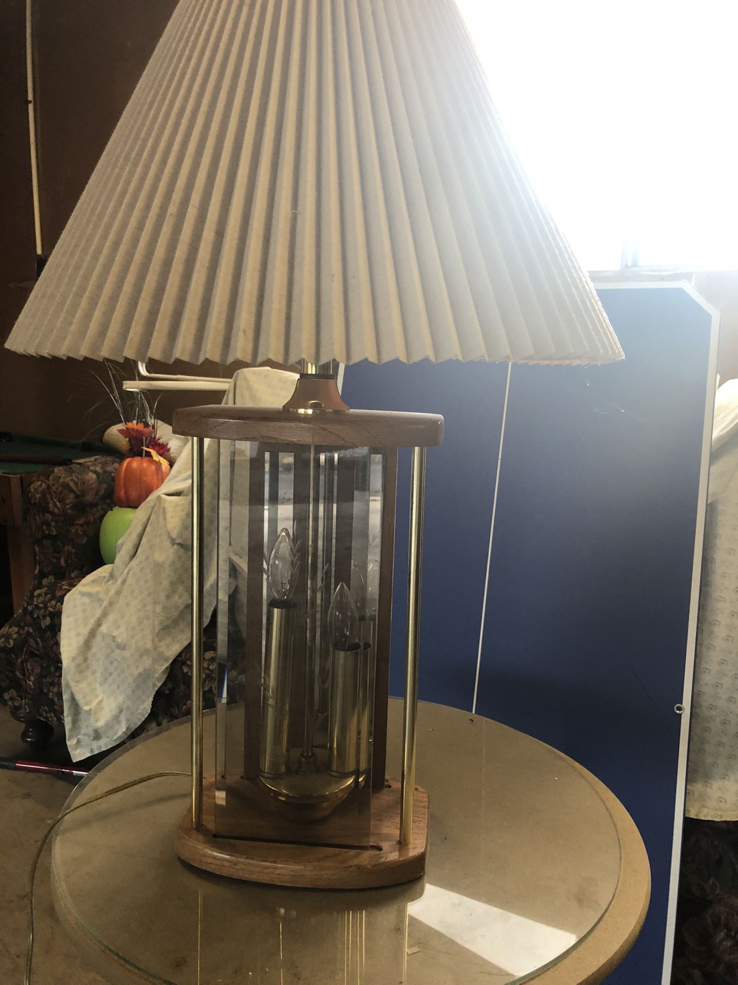 Lamp With Double Bulbs