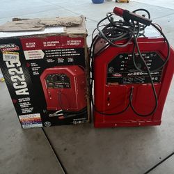 Lincoln Electric
225 Amp Arc/Stick Welder AC225S, 230V