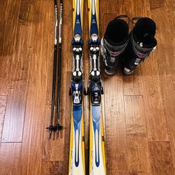 Ski Set: Dalbello Boots (27.5), K2 escape 3500 Skis (174cm), Poles (50")